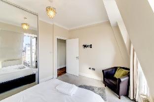 Charming 2-Bedroom Flat in the Heart of London - image 3