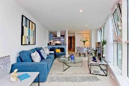 Lovely 2BD flat with River view - image 5