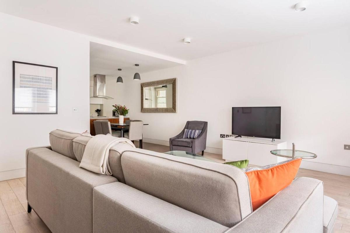 Beautiful 2-Bed Apartment in Central London - image 5