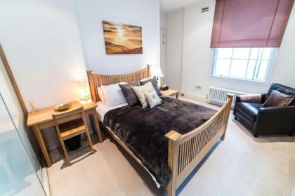 StayInn Aldgate East - image 5